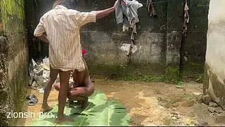 Meu encontro no quintal com a namorada da minha vizinha negra foi um sucesso.