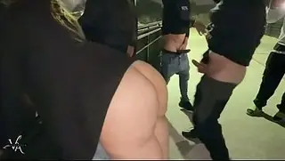 Fodendo na ponte com estranhos do pau grosso e meu marido filmando RED2