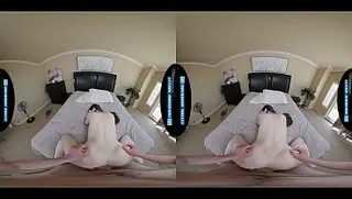 VR HARDCORE LETAL - A novata universitária HAZEL MOORE te fode para se tornar uma estrela