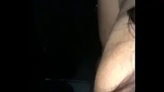 Falei para o Marido que fiz hora extra mais fui na casa de Swing. Casada muito safada, vai na casa de Swing e distribui a buceta na balada.