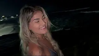 Conheci a casada na praia do recreio levei ela pra casa enchi de leite e gravei pro marido ver